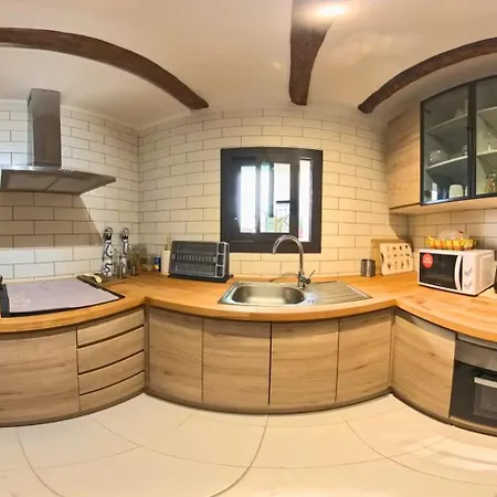 Apartment Camins Del Priorat : Ermita Sant Gregori Bis *