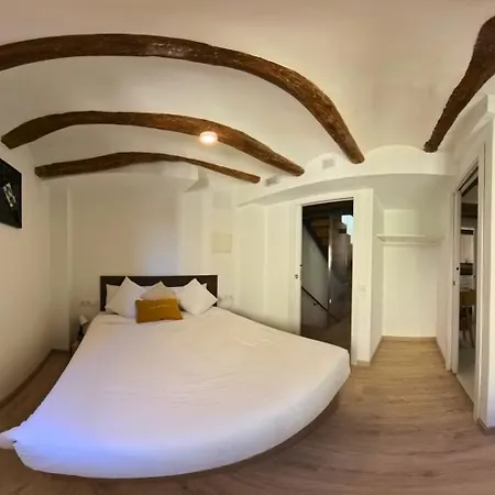 Apartment Camins Del Priorat : Ermita Sant Gregori Bis El Masroig